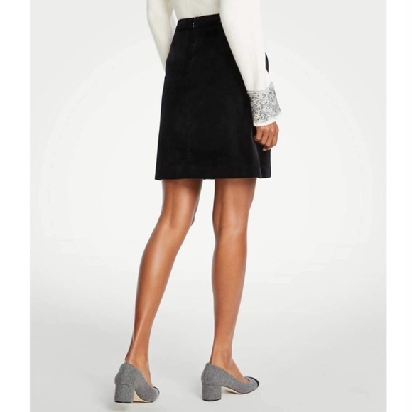 Ann Taylor Petite Velvet A-line skirt with pockets - Picture 2 of 10